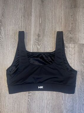 Humankind HK Black Sports Bra - Scoop Neck Activewear size medium yoga workout